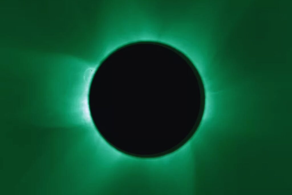 El eclipse que no esperábamos: cómo Europa creó su propio Sol oculto en el espacio