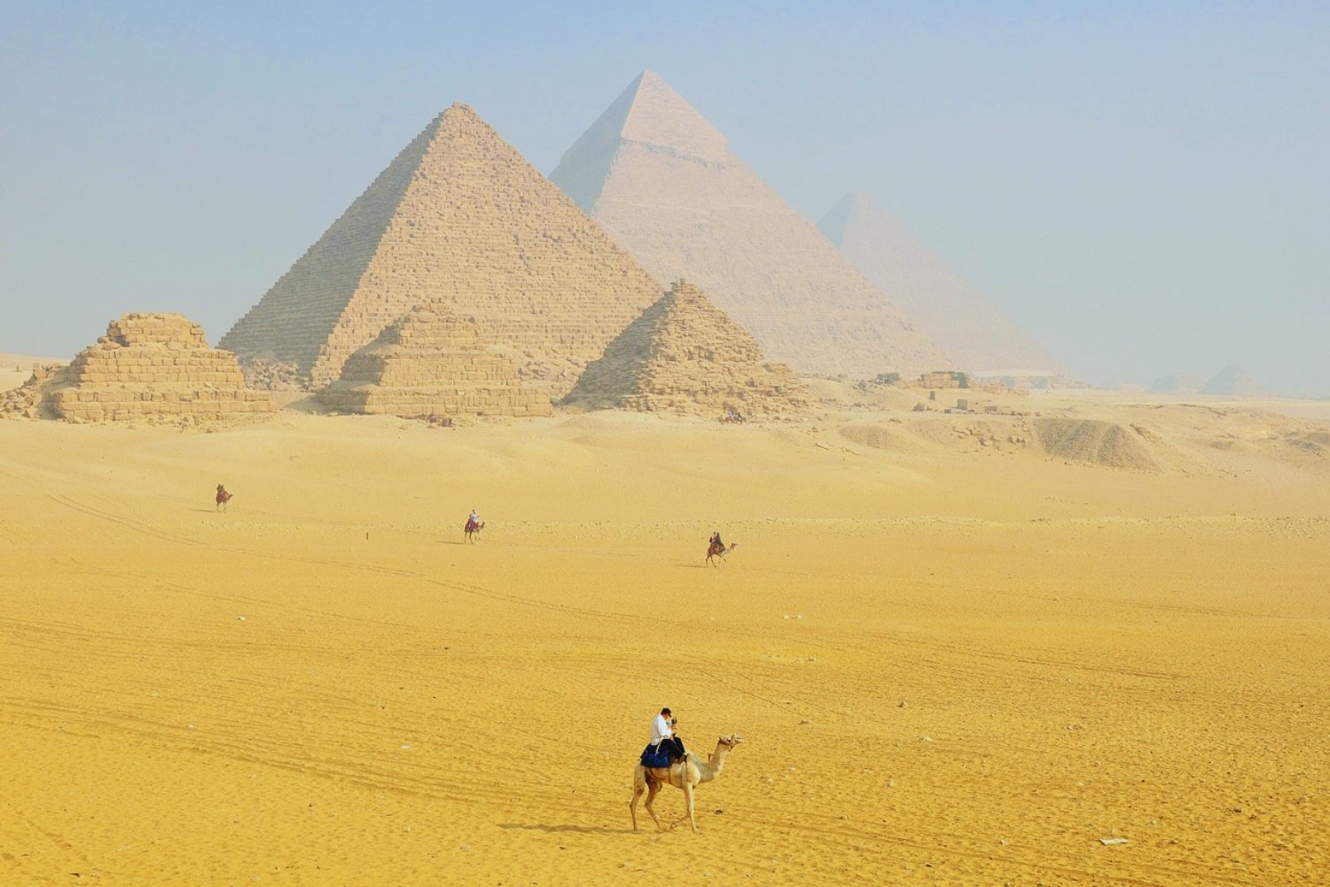 Un hallazgo oculto bajo Giza reaviva una incómoda pregunta sobre la historia antigua
