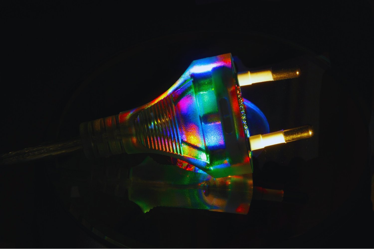 El sueño eléctrico de Tesla está más cerca que nunca: la revolución sin cables ya ha comenzado