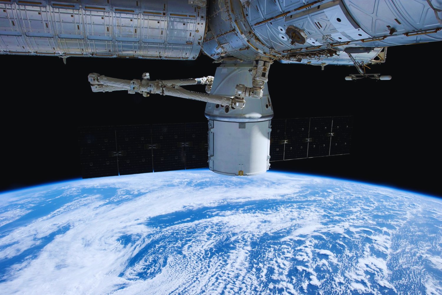 EE.UU. quiere construir naves espaciales en órbita… y eso cambiaría todo