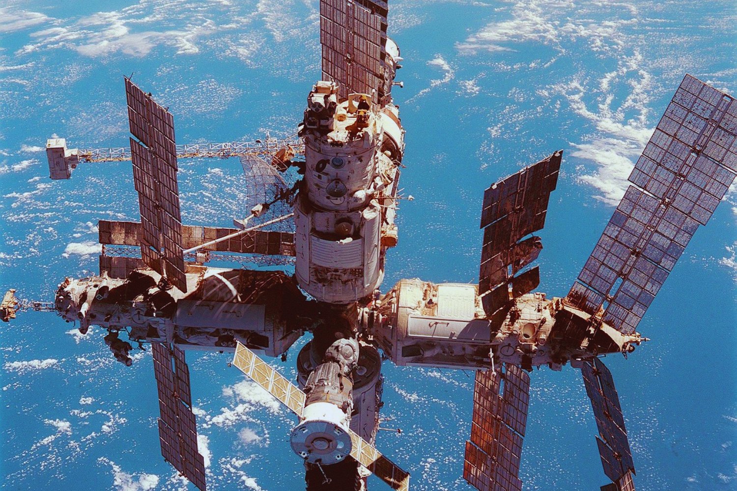 EE.UU. quiere construir naves espaciales en órbita… y eso cambiaría todo