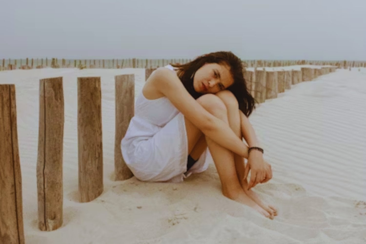 Lo que no dicen los adolescentes: el silencio emocional que se transforma en dolor físico