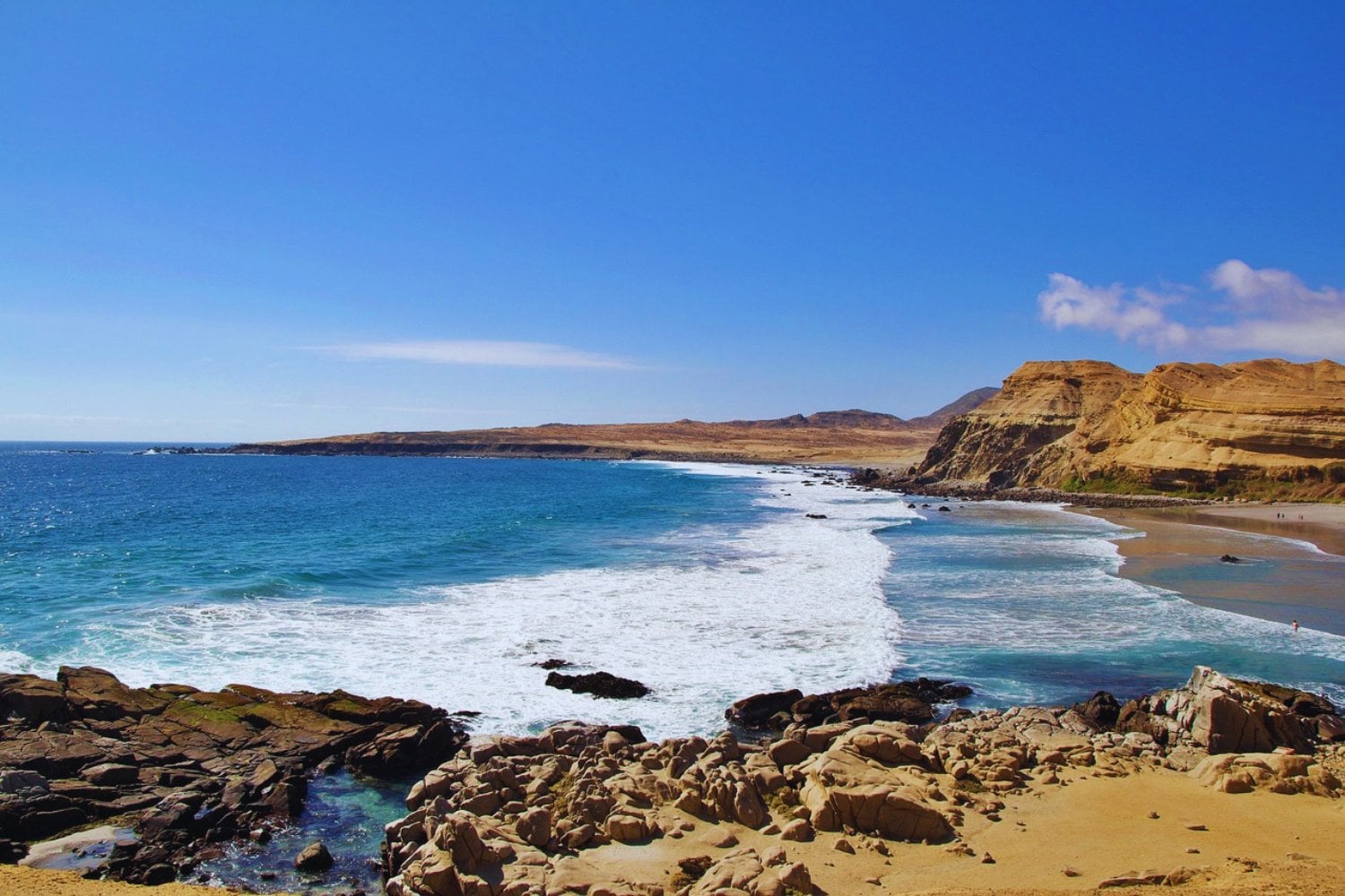 Chile: El país sudamericano que une tres continentes y se asoma a todos los océanos