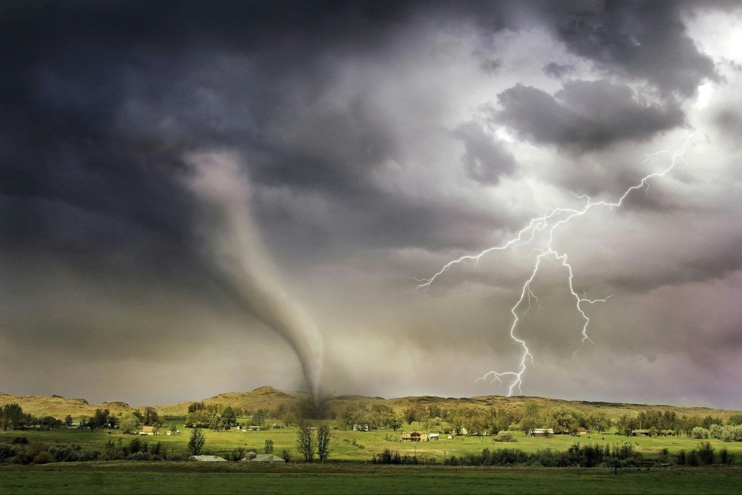La revolución oculta de los streamers del clima: el fenómeno que podría cambiar cómo nos protegemos de los tornados