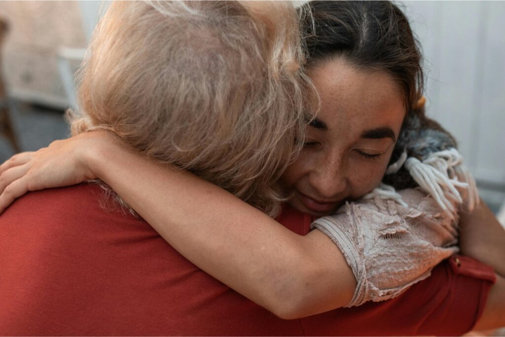 Lo que pasa en tu cuerpo cuando decides perdonar (y por qué no deberías posponerlo más)