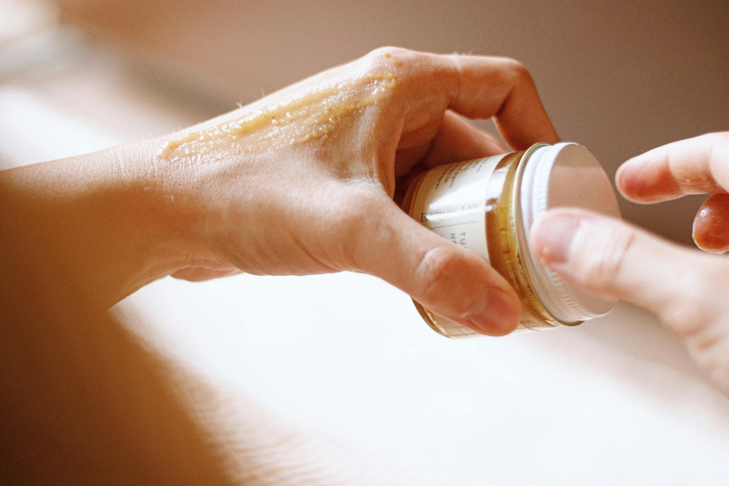 Sanidad toma una drástica decisión: descubre qué hay detrás de la retirada masiva de estas 4 marcas de cosméticos