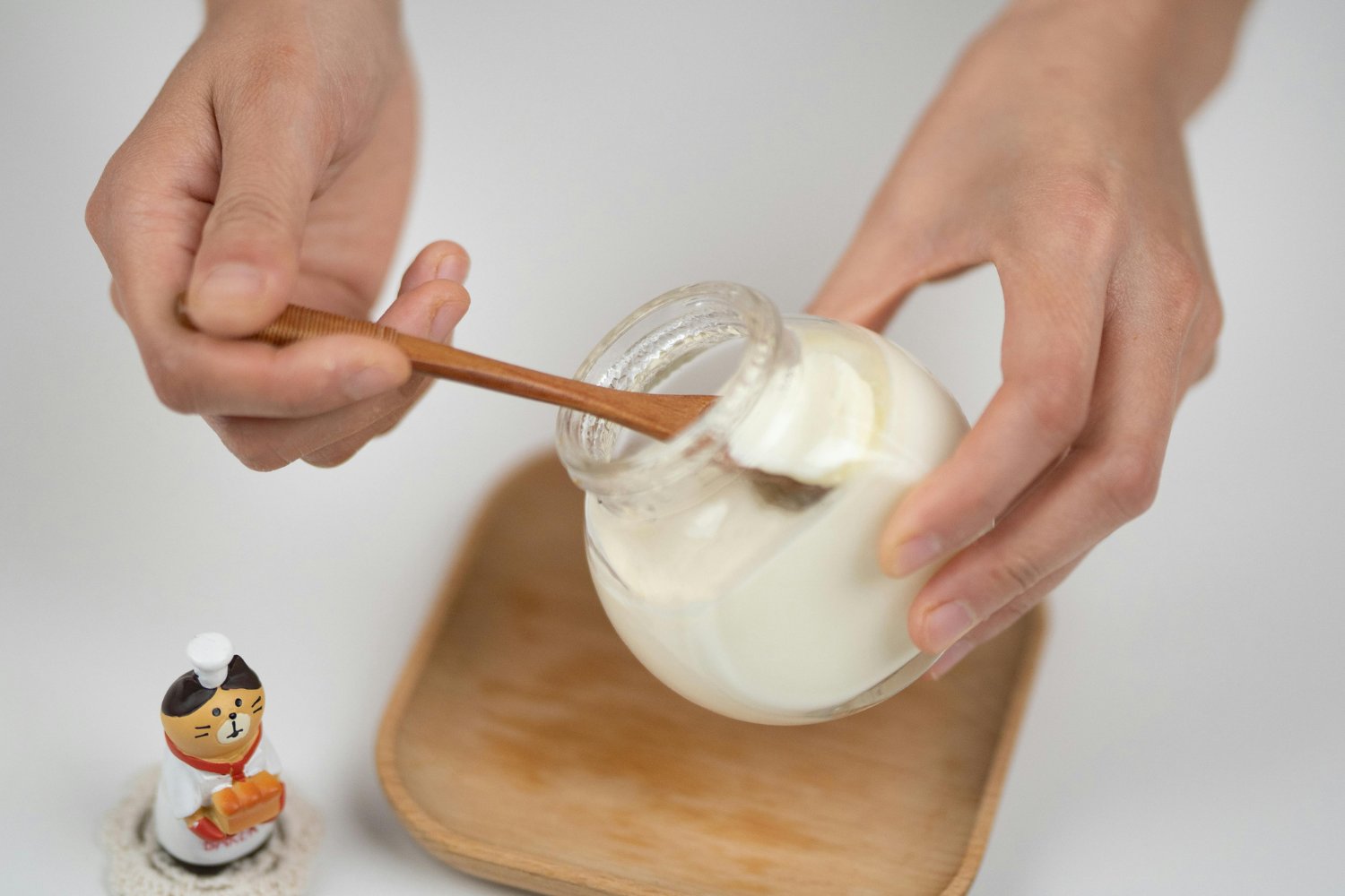 La sorprendente ciencia que esconde el yogur: lo que nunca imaginaste detrás de su textura perfecta