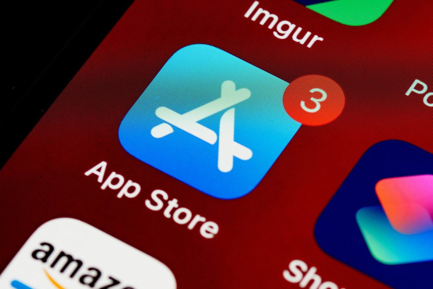 Apple lanza un dardo a la inteligencia artificial: ¿fracasan las máquinas al enfrentarse a lo realmente difícil?