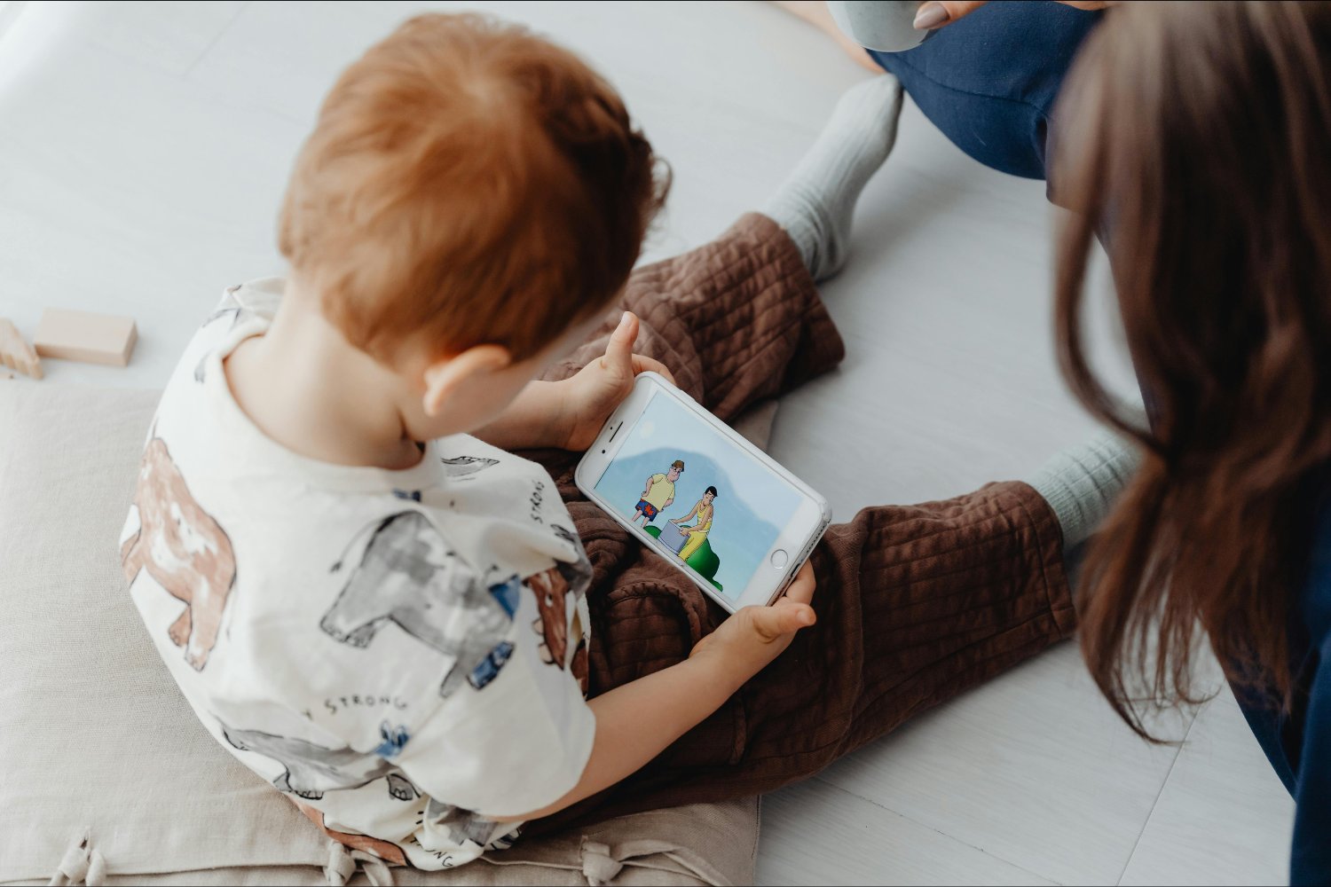 ¿Son las pantallas amigas o enemigas de tus hijos? Descubre lo que quizás no sabes sobre su impacto