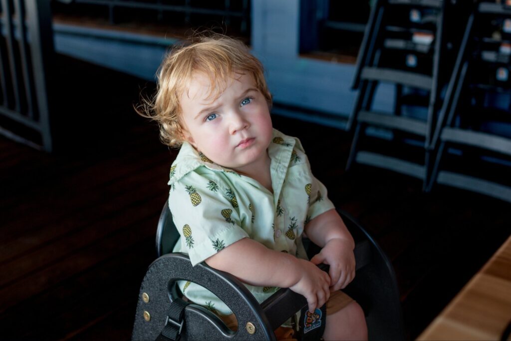 El misterioso enemigo invisible que hace envejecer antes de tiempo a los niños