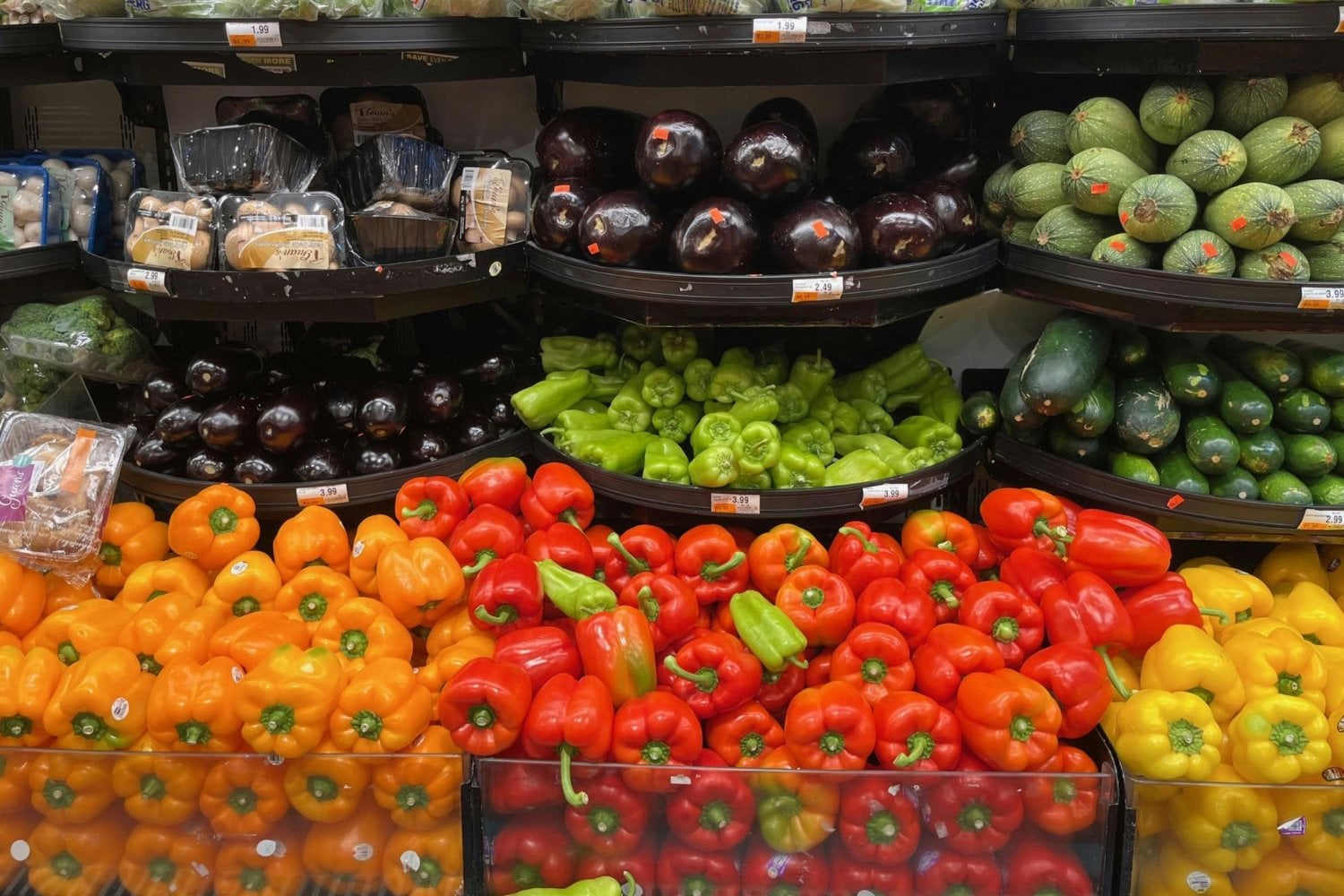 El detalle que no sabías sobre el color de los pimientos y cómo elegir el mejor