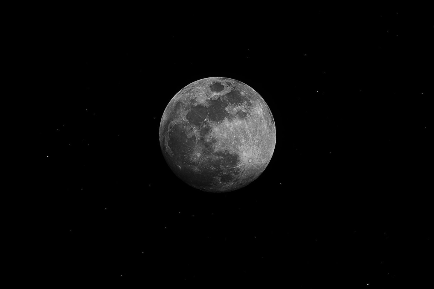 El plan secreto que quiso convertir la Luna en un mensaje nuclear