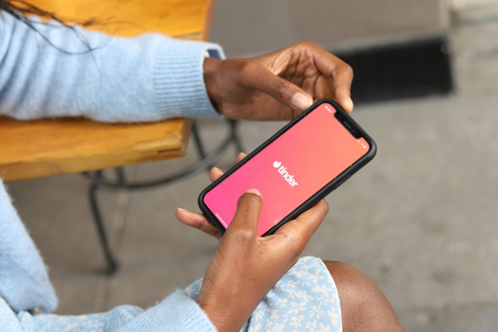 Tinder Lanza Un Filtro Polemico Para Priorizar Segun Altura