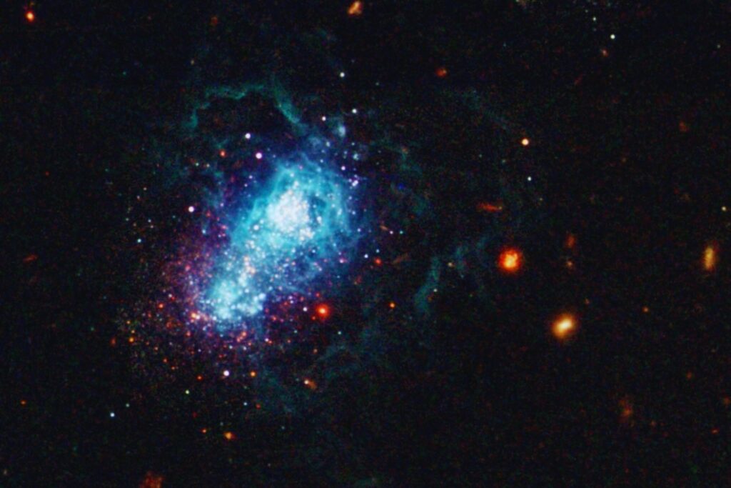 La galaxia que susurra secretos del cosmos primitivo desde apenas 6.000 años luz