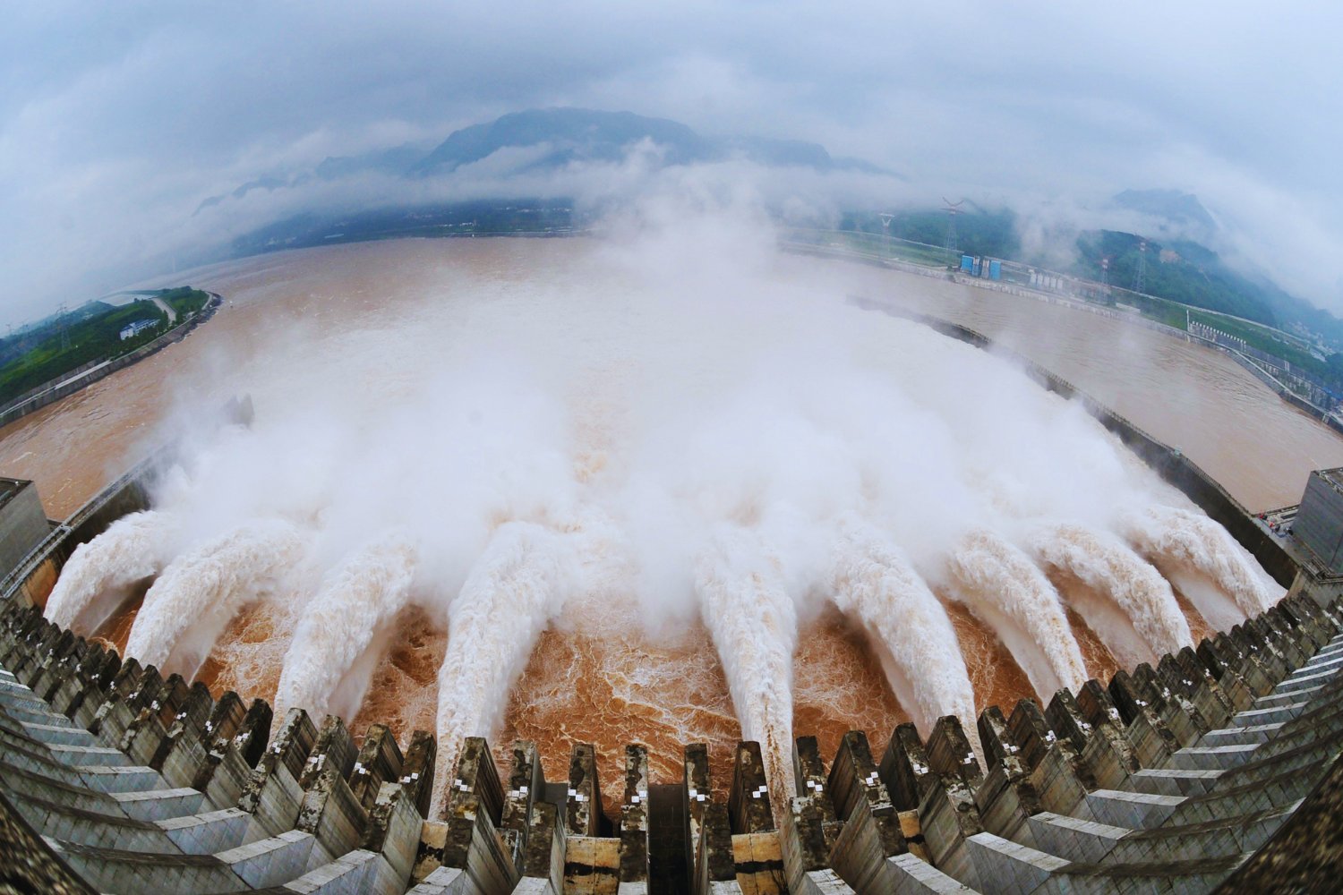 China se atreve con una presa colosal que podría eclipsar a las Tres Gargantas… y traer nuevos riesgos al planeta
