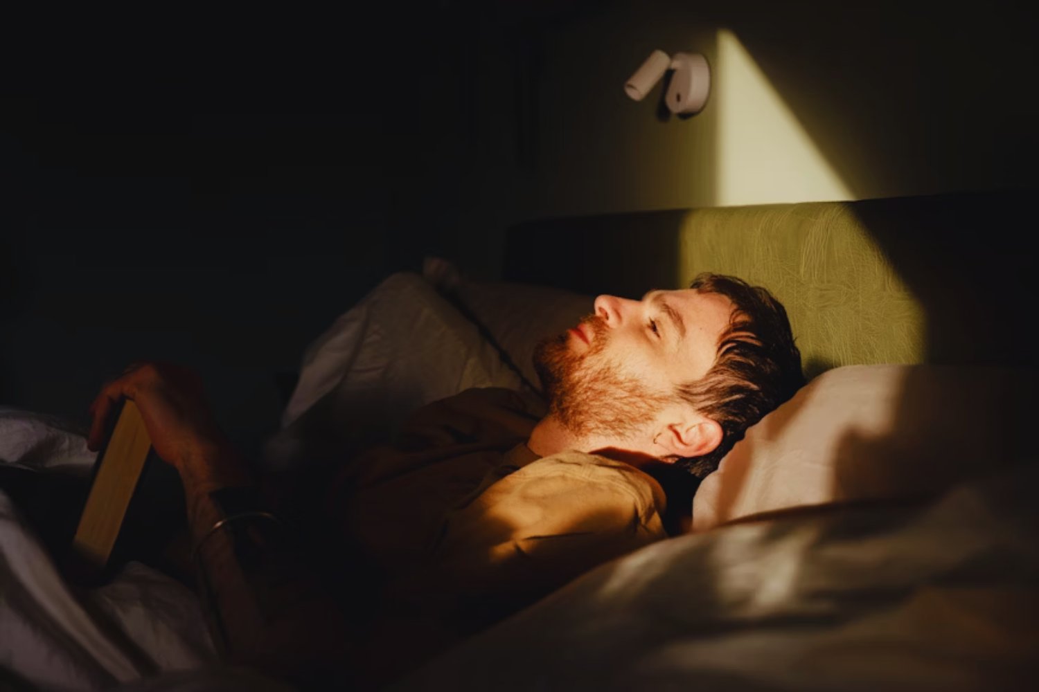 Soñar con personas fallecidas: el significado oculto de estos encuentros emocionales