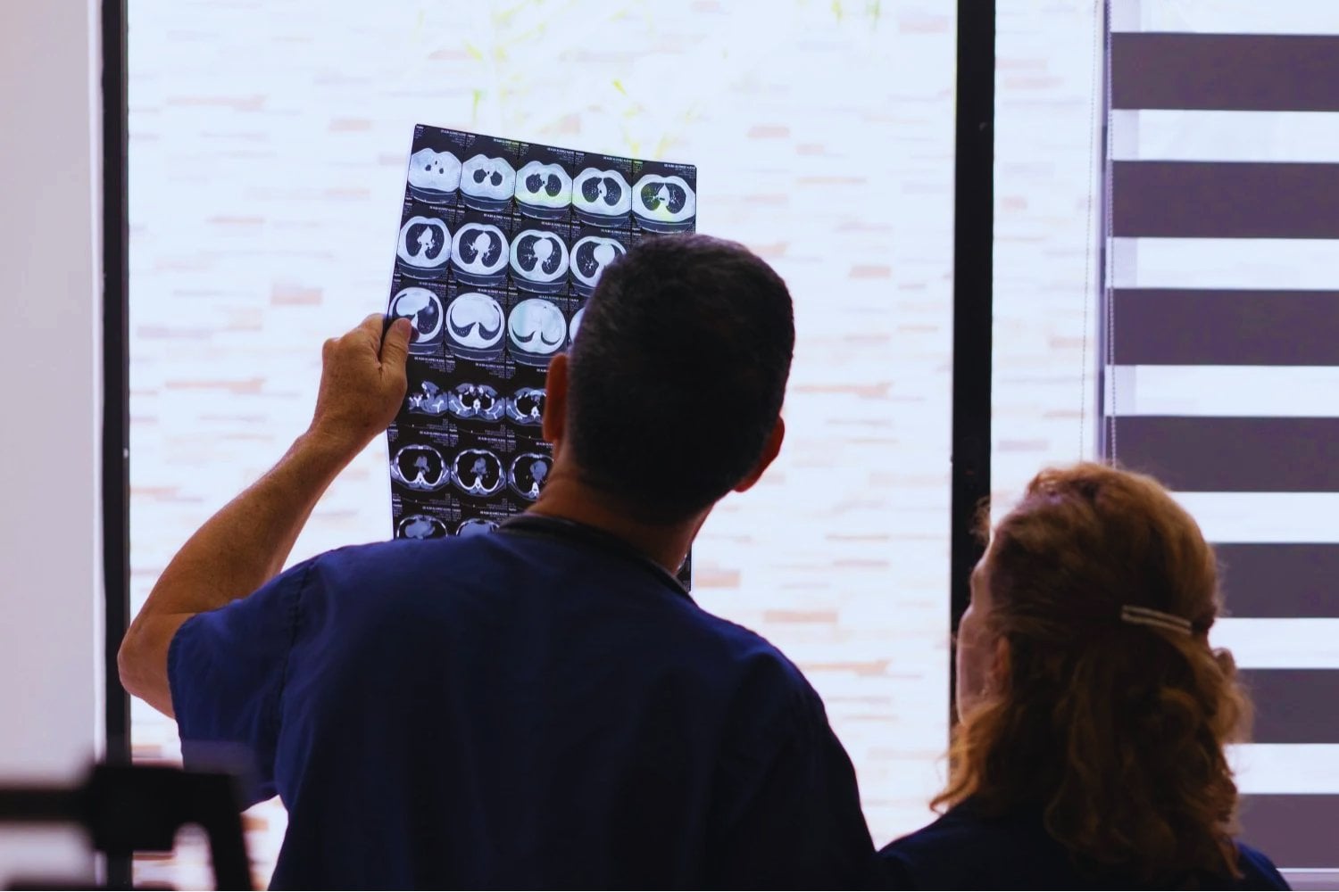 Lo que el cerebro no te cuenta sobre el tiempo: por qué algunos días vuelan y otros no terminan nunca