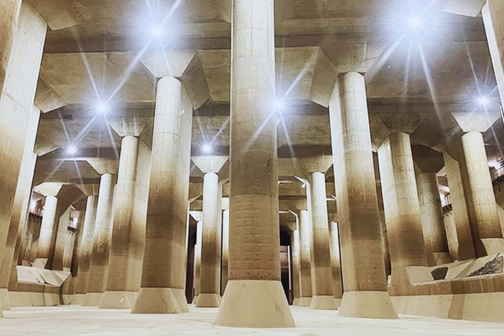 La ciudad que Tokio oculta bajo tierra: un templo sin fieles que protege millones de vidas