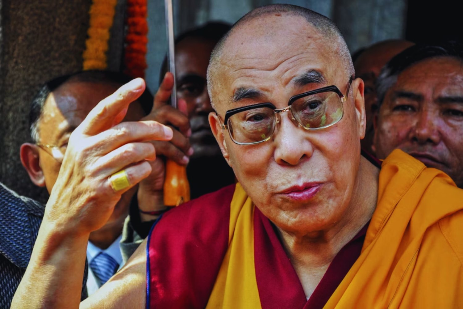 El Dalai Lama anuncia sucesor y desata una lucha global por su legado