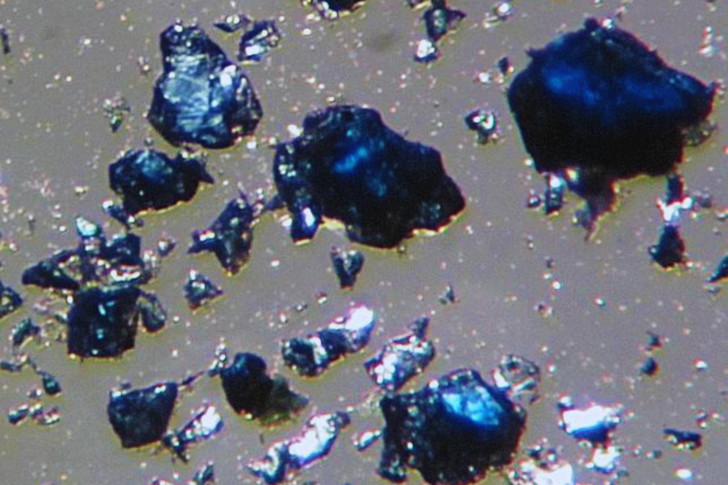 Bajo tus pies hay un océano oculto: el hallazgo que reescribe lo que sabíamos del agua en la Tierra