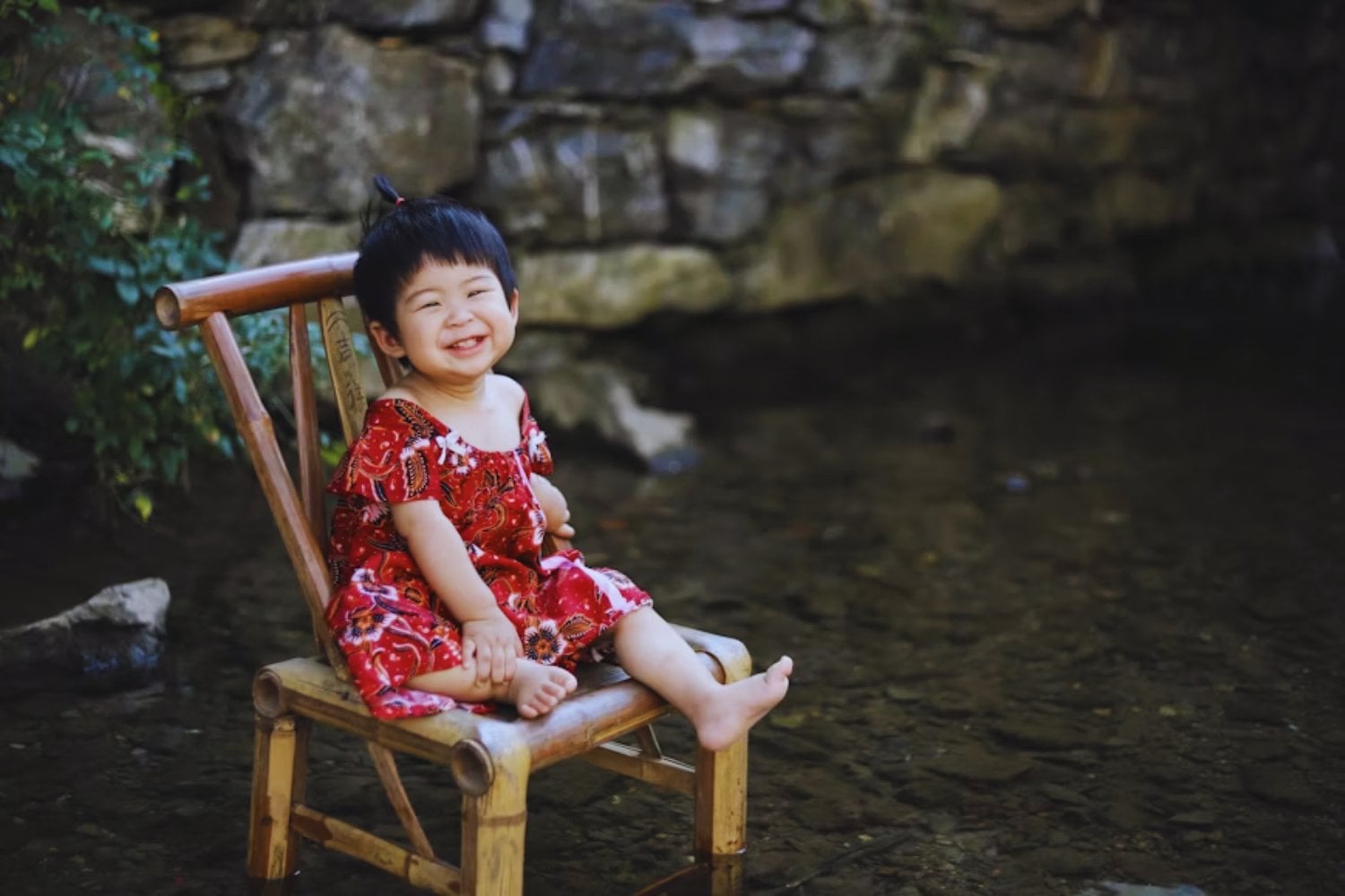 China busca revertir su crisis demográfica con subsidios inéditos a familias