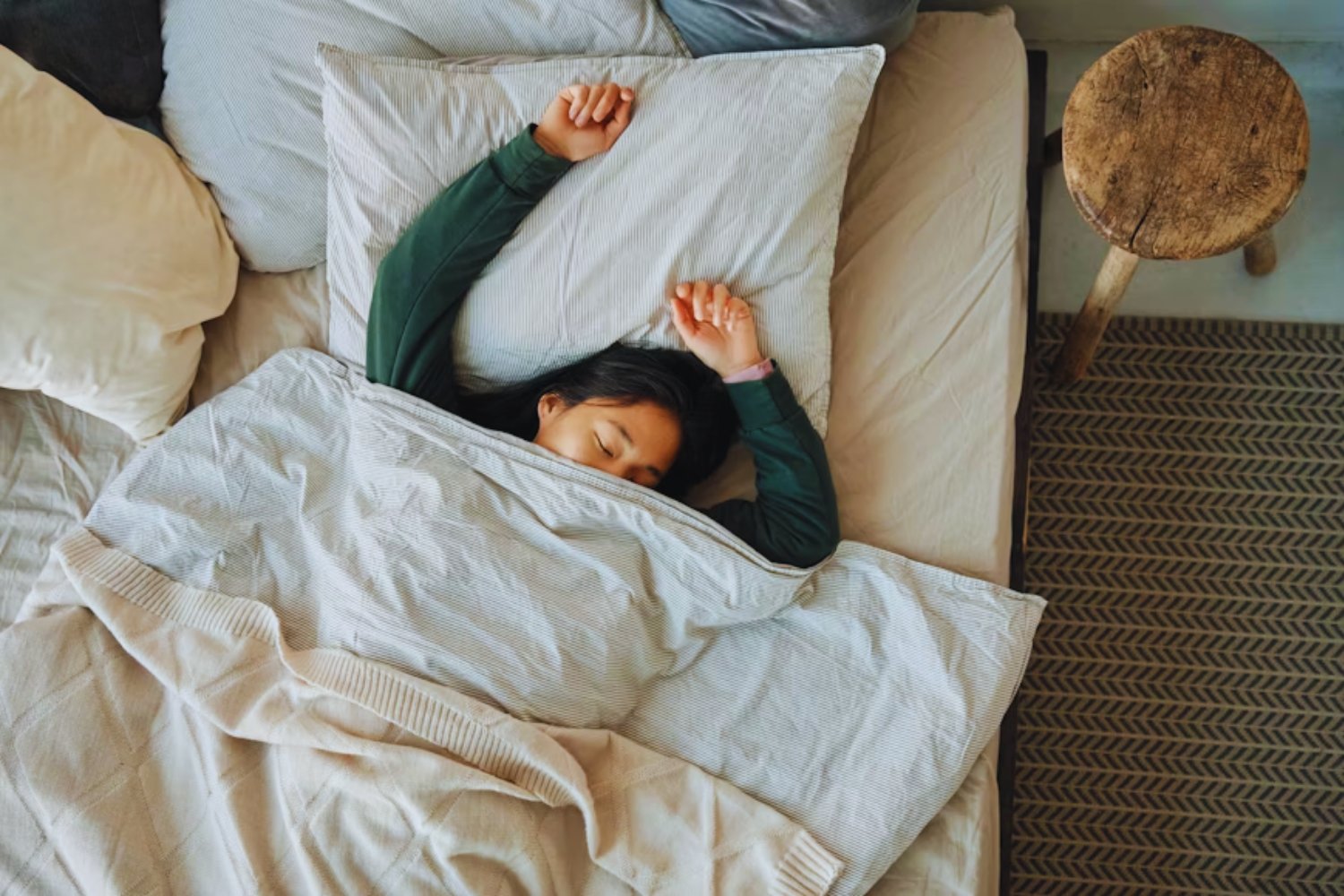 Cuando no dormimos, el cerebro se ataca a sí mismo: lo que la ciencia acaba de revelar