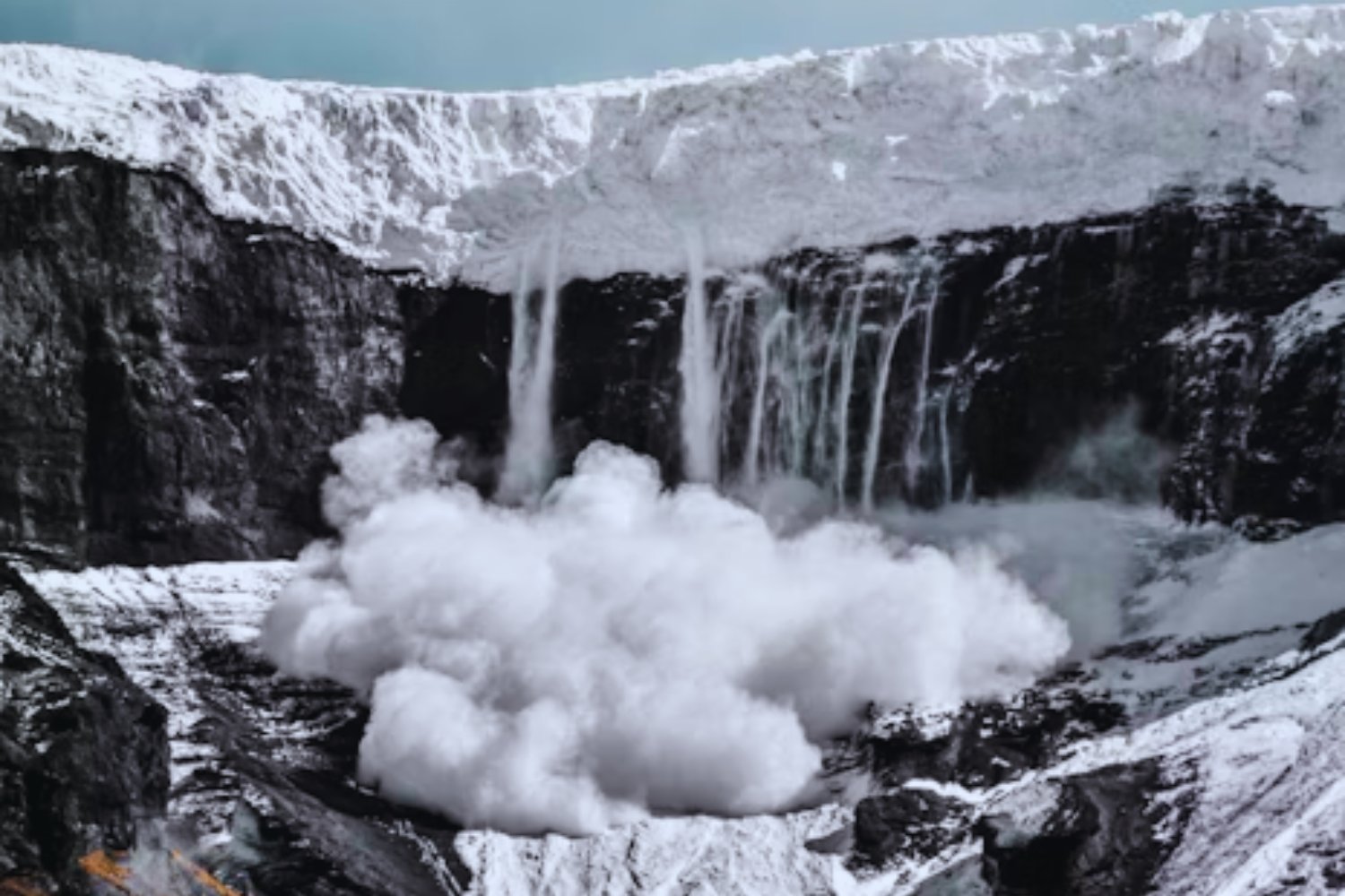 Cuando el hielo desaparece, el fuego despierta: el inquietante vínculo entre glaciares y volcanes