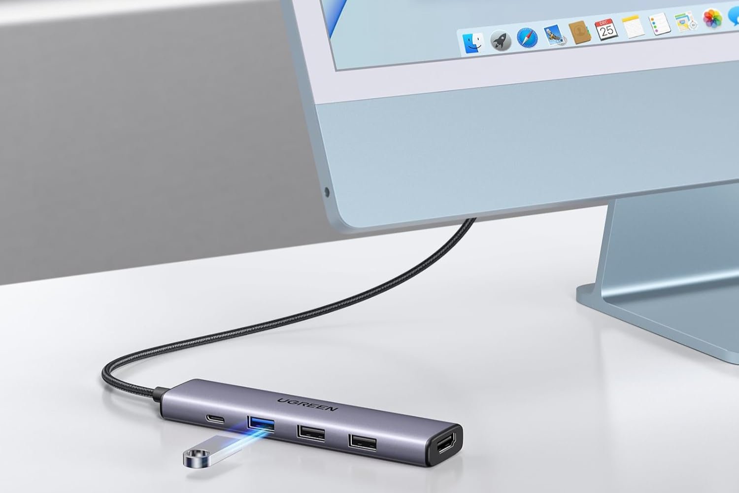 UGREEN Revodok 105 Hub USB C HDMI 4K Adaptador Tipo C 5 en 1 con 100W PD Carga Compatible con MacBook Pro Air M3 M2 M1, iPad, iPhone 16 Plus MAX, Galaxy S24 Ultra, Surface