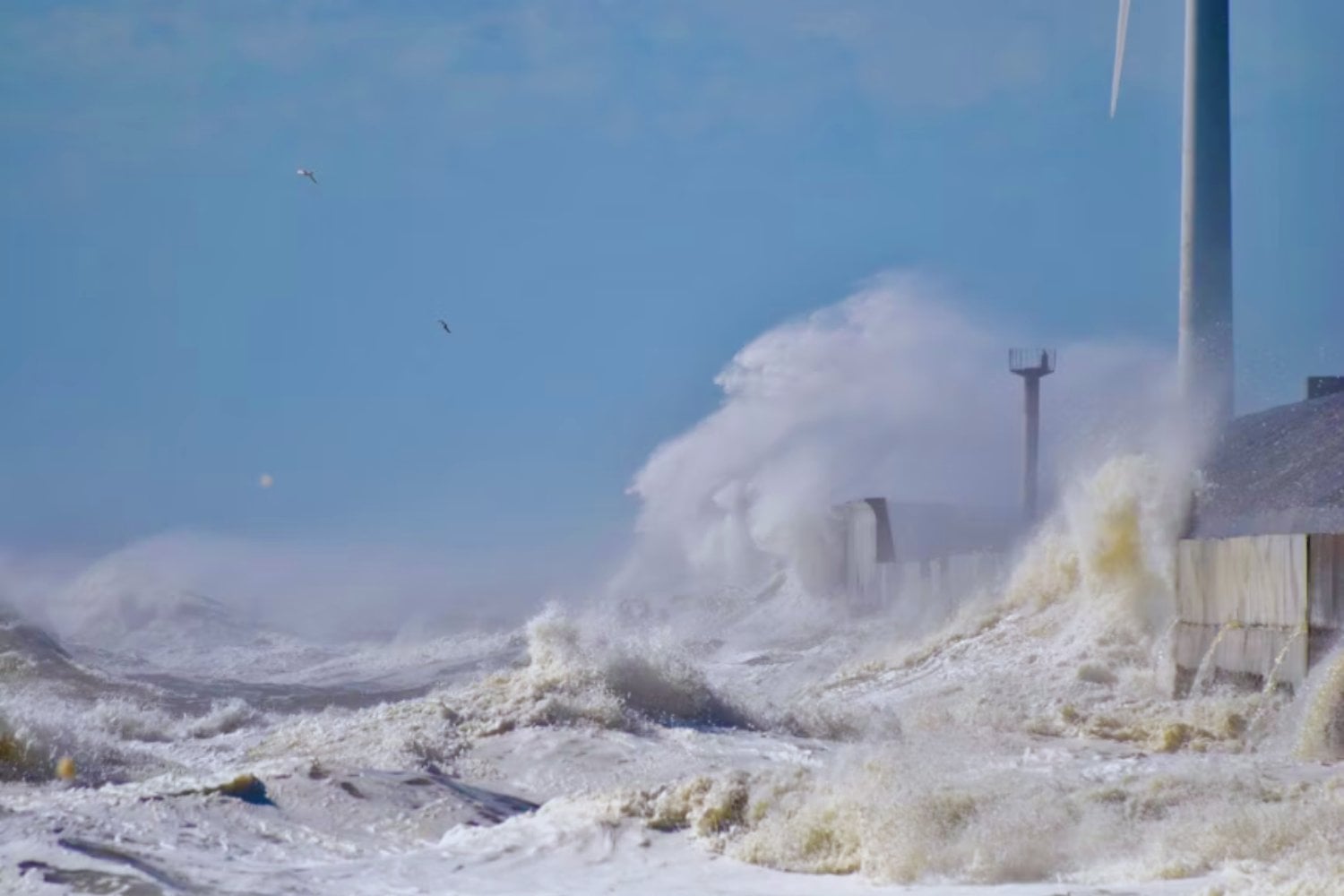 Tsunami inminente: Europa podría enfrentar un desastre natural en las próximas tres décadas