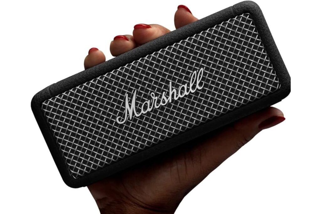 Marshall Emberton II Altavoces Bluetooth portátiles, inalámbricos, Emparejables, IP67 Resistentes al Polvo y al Agua, Encima de 30 Horas de Tiempo de reproducción - Negro y Acero
