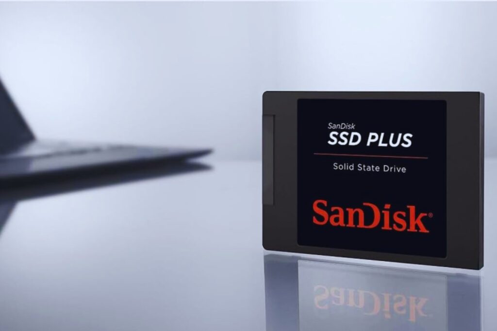SanDisk SSD PLUS 240 GB Sata III 2.5 Inch Internal SSD, Up to 530 MB/s, Black