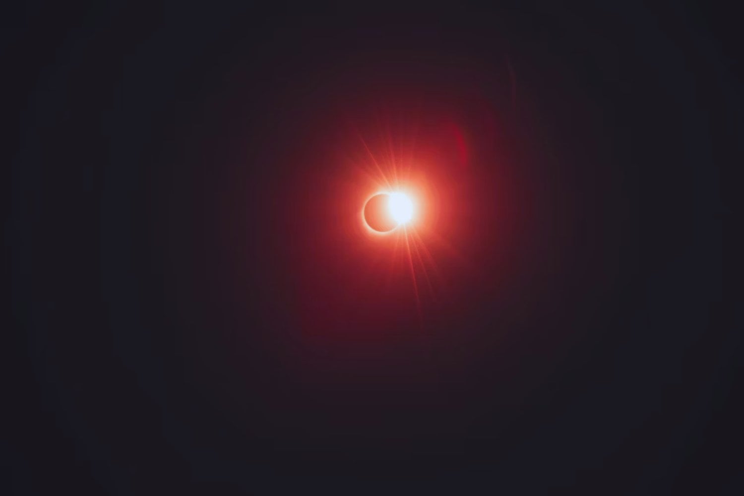 Un eclipse solar que nadie verá… pero que ya tiene fecha y romperá todos los récords