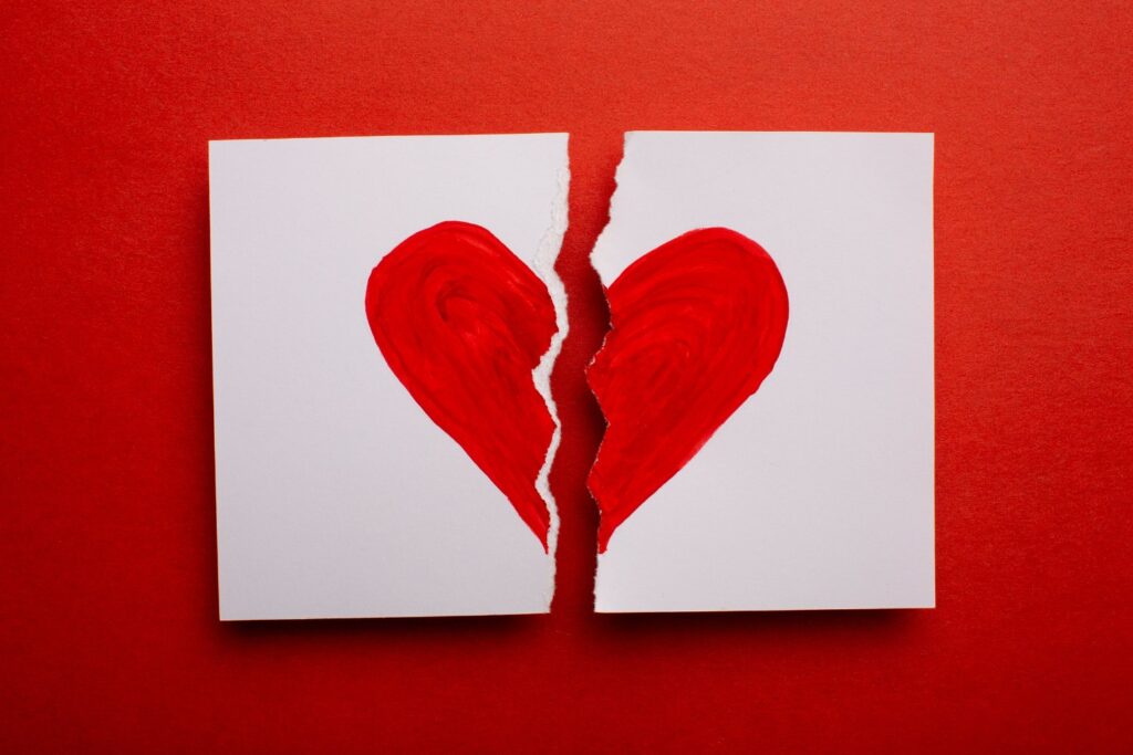 El inesperado tiempo que tu corazón necesita para sanar una ruptura, según la ciencia