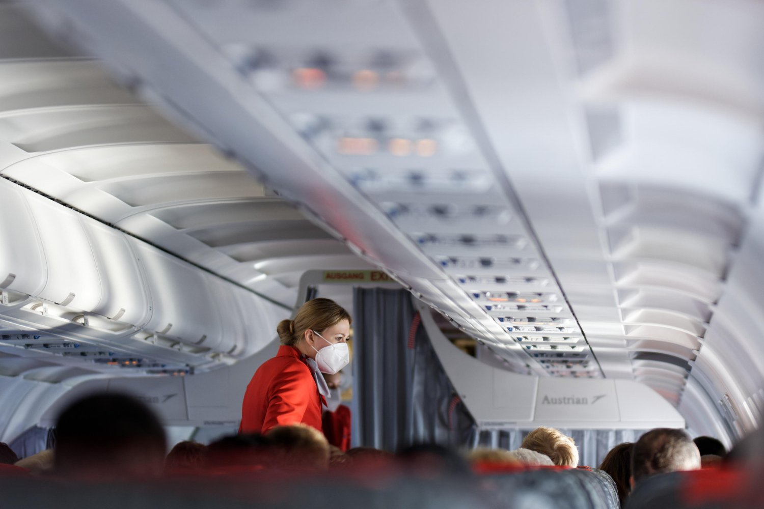 Cómo evitar que volar en avión te arruine el viaje: lo que nadie te advierte