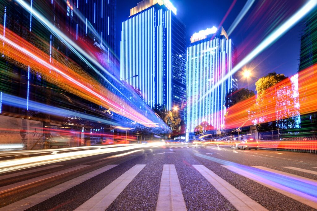 Lo que nunca imaginaste que hace la luz nocturna en tu cerebro y tu cuerpo