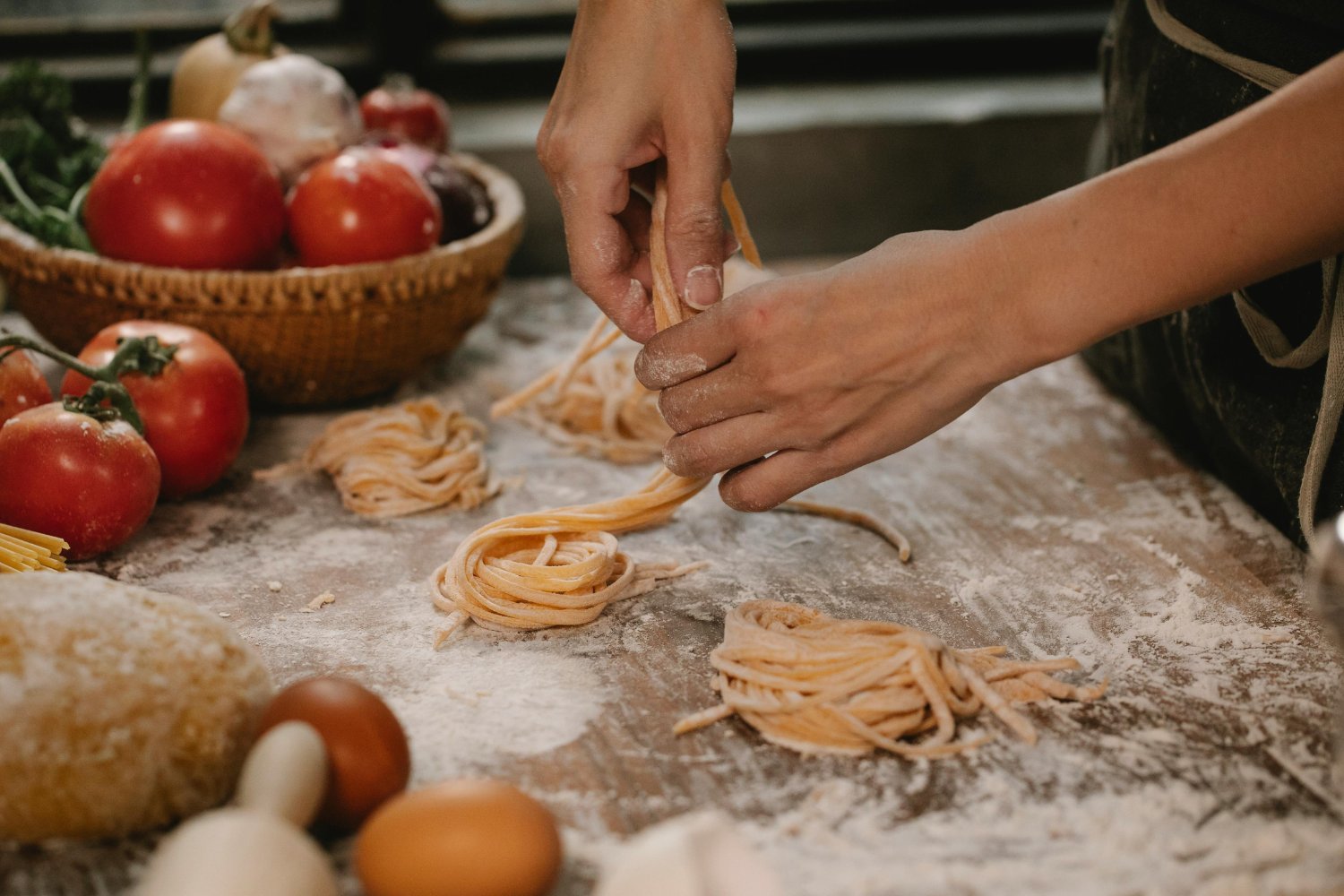 Lo que ocurre en tu cuerpo si enfrías la pasta antes de comerla (y no es lo que imaginas)