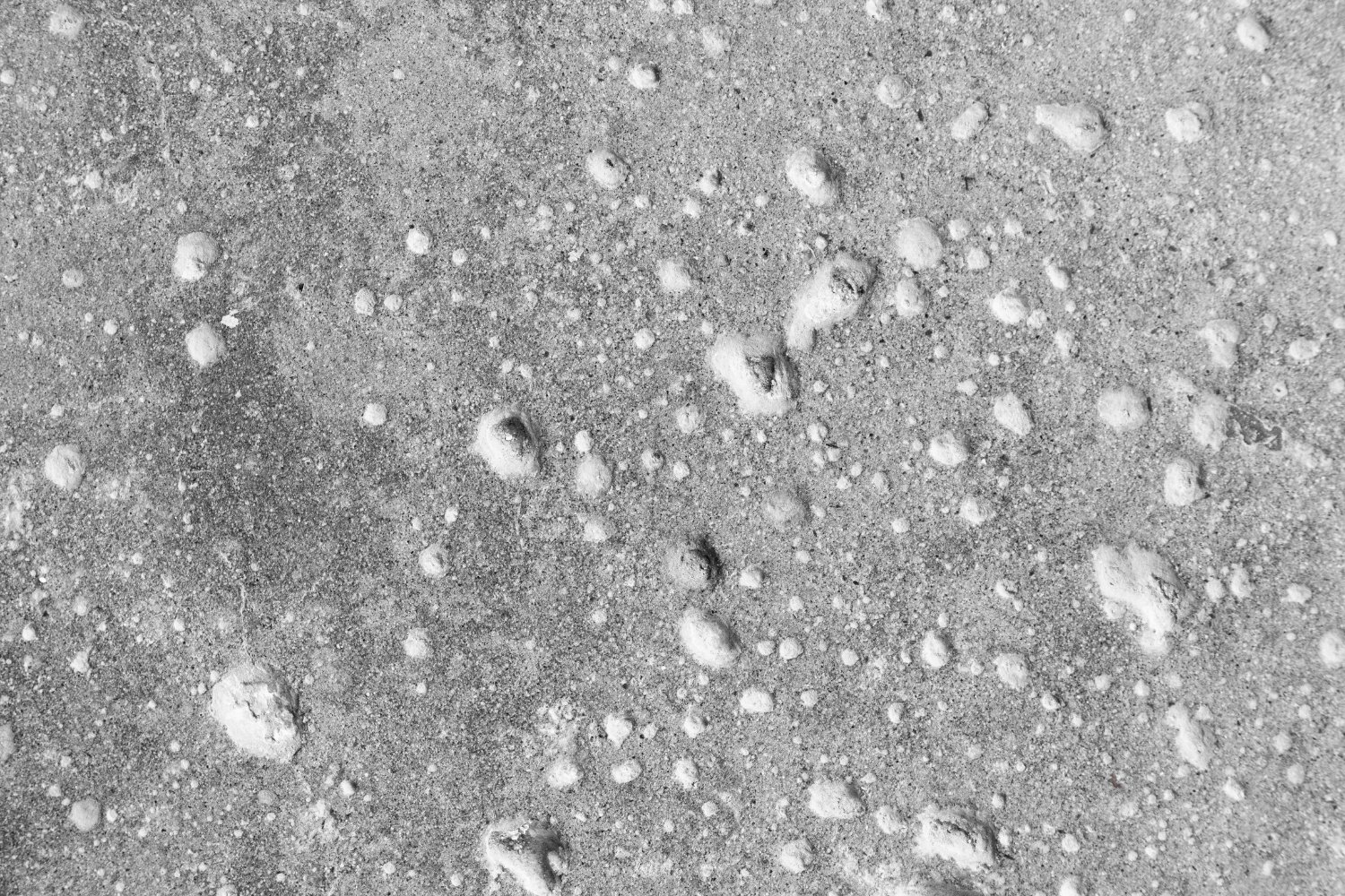 Lo que nadie controla allá arriba: el conflicto que desata la carrera por explotar la Luna