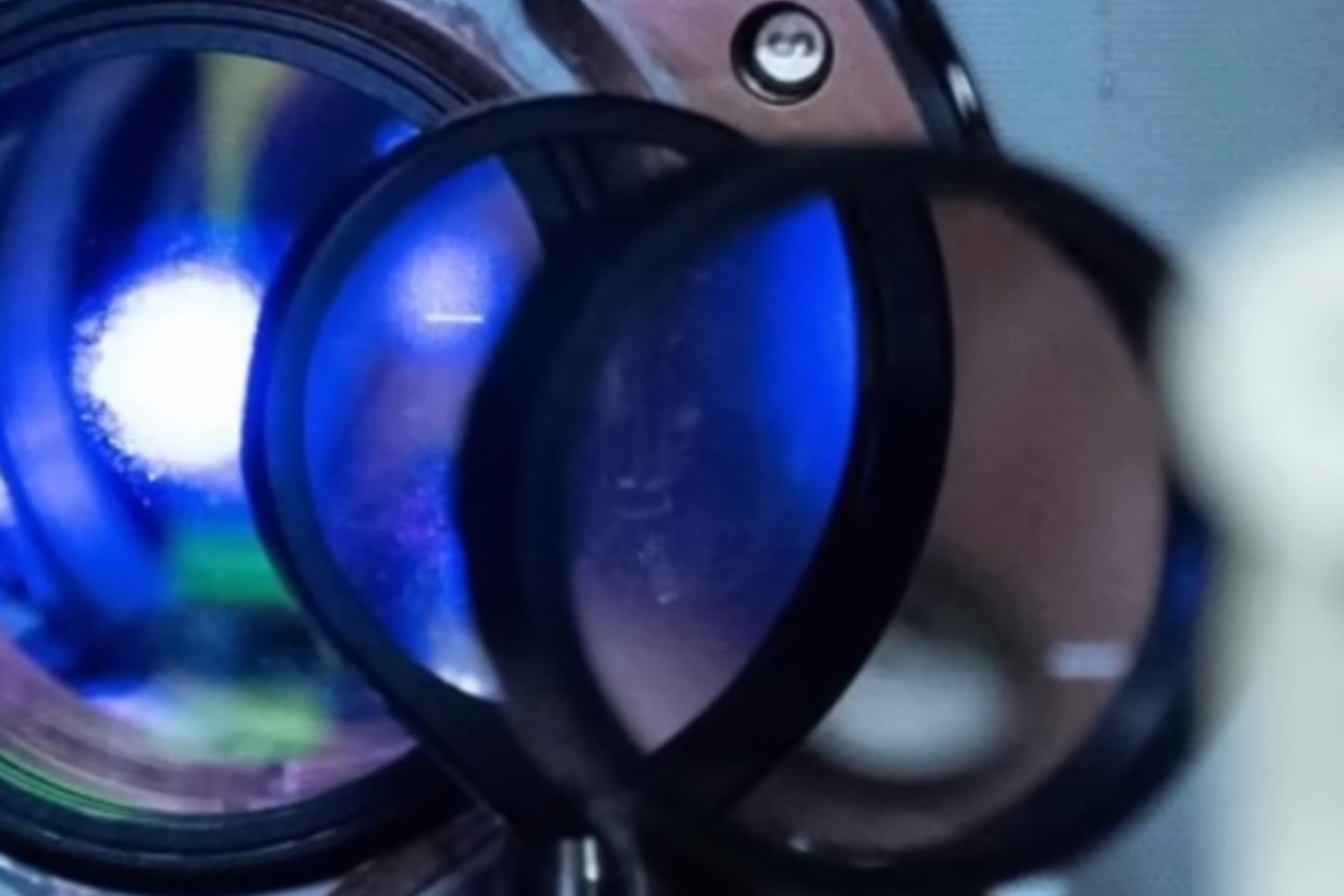 Un reloj que mide el tiempo… ¿y también la materia oscura?