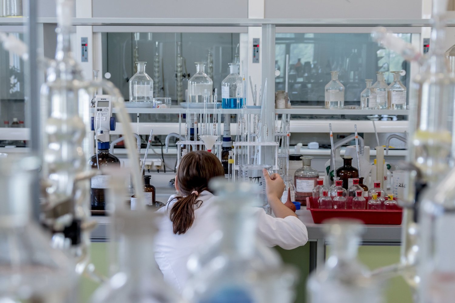 El secreto brillante que la ciencia ya ha descifrado (pero no puede aprovechar)