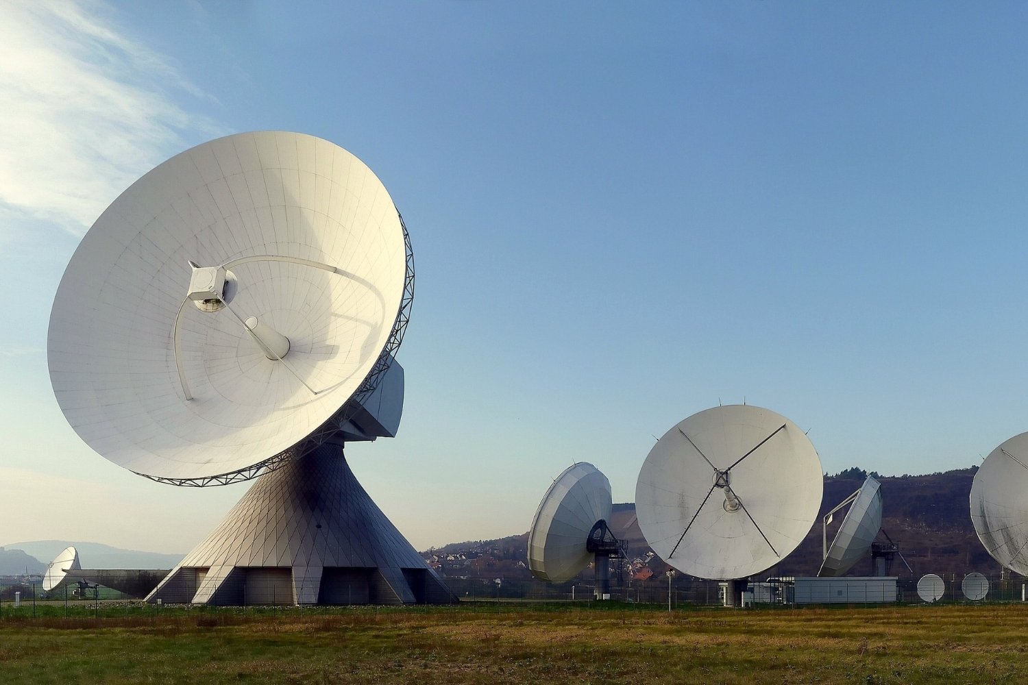 Una señal que no sabías que emitías: cómo nuestros radares podrían delatarnos ante otros mundos