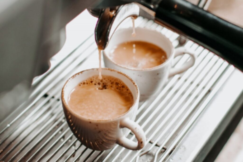 El error que podrías estar cometiendo con tu café… y que te aleja de vivir más años