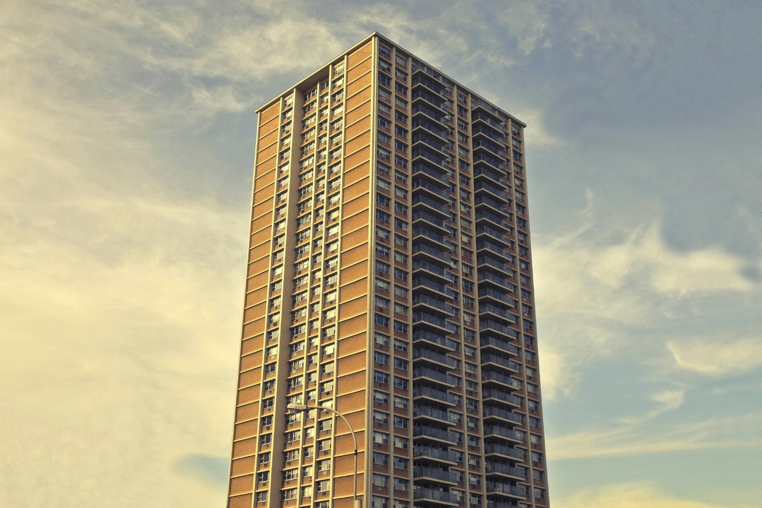 ¿Está tu vivienda preparada para el calor extremo? Claves para adaptarse a un mundo cada vez más caluroso