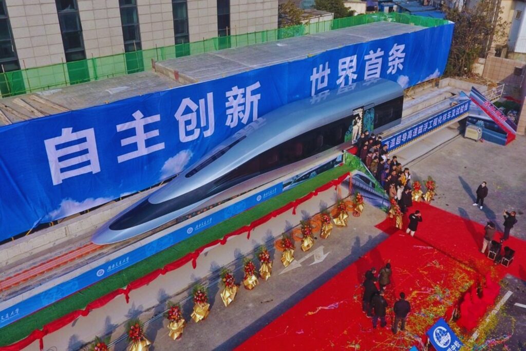Los trenes voladores que cambiarán China: una carrera a 600 km/h sin tocar el suelo