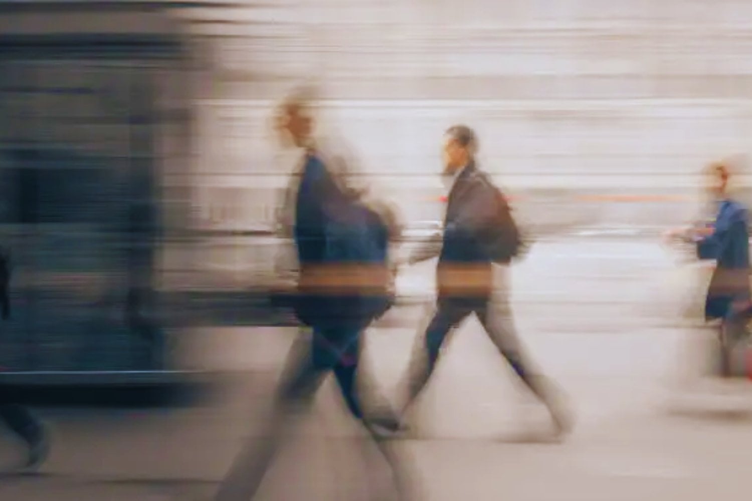 La huella invisible: cómo la ciencia revela que cada gesto y cada paso son tan únicos como una huella digital