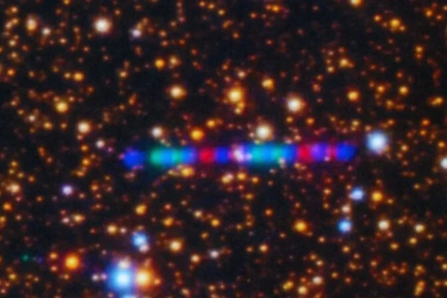 Una visita fugaz desde otra estrella: el Hubble capta al cometa interestelar 3I-Atlas con detalle sin precedentes