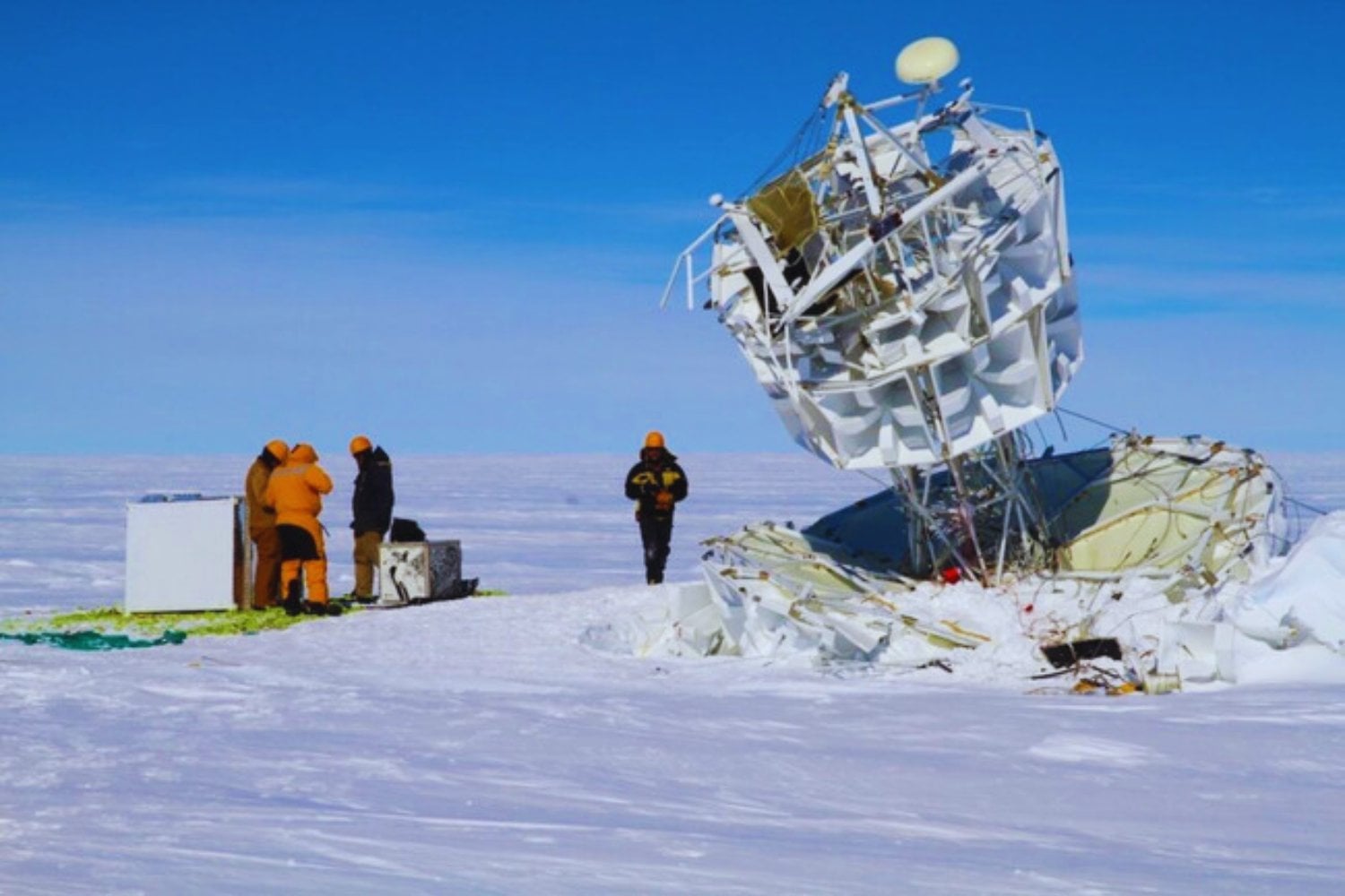 El enigma bajo el hielo: la señal de la Antártida que la NASA no puede explicar