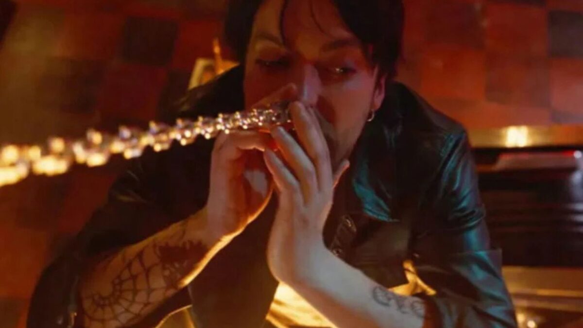 ブラッドネクタイ」、新しい映画で戻ってきます