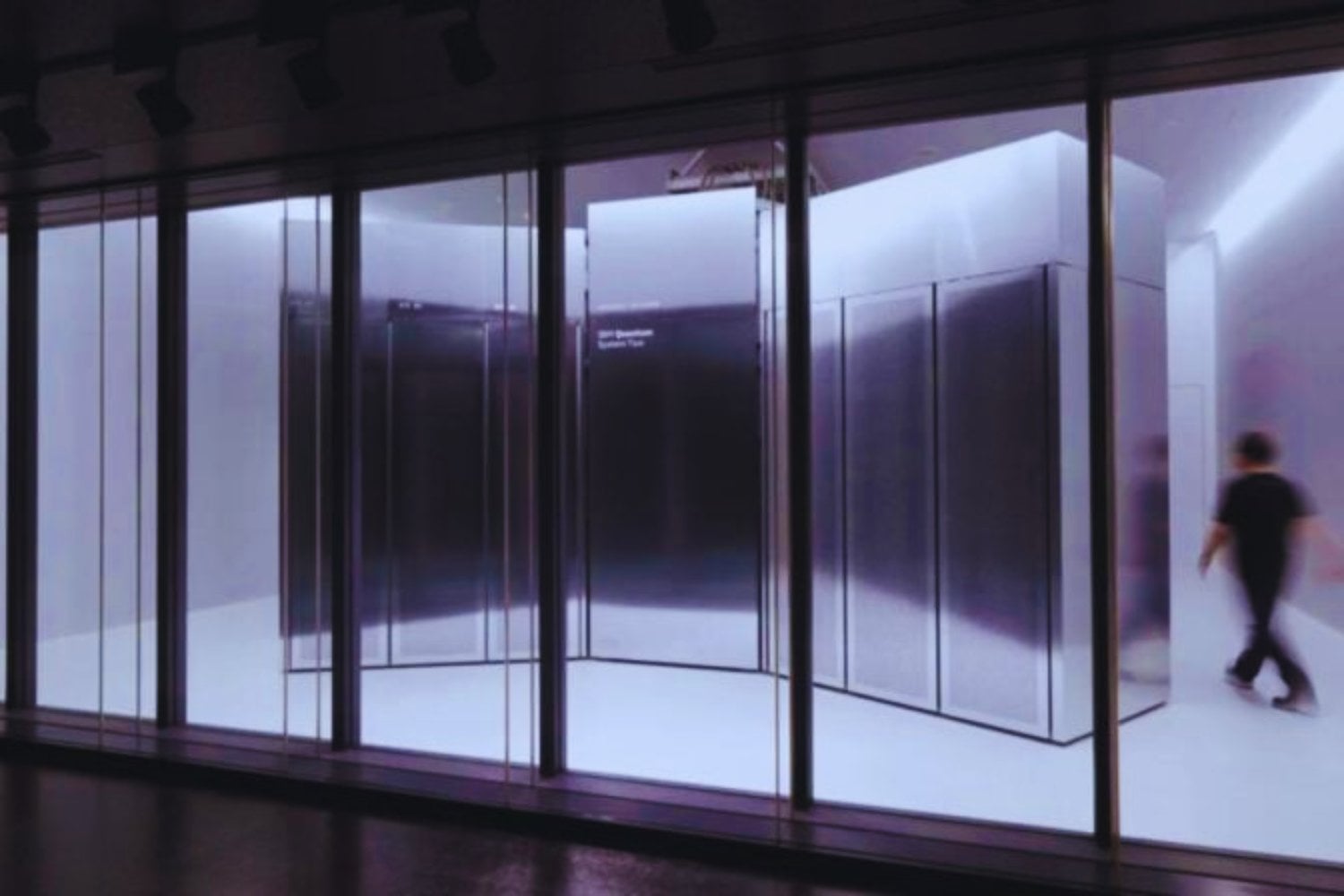 IBM y AMD unen fuerzas: la apuesta por una supercomputadora cuántica híbrida que desafíe los límites