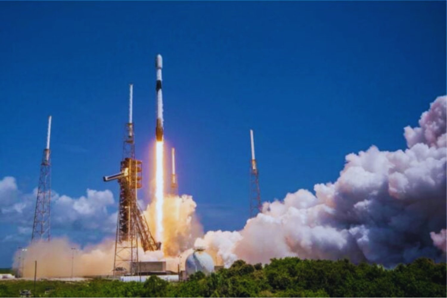 El enigmático vuelo del X-37B: el dron espacial secreto que SpaceX llevó a órbita