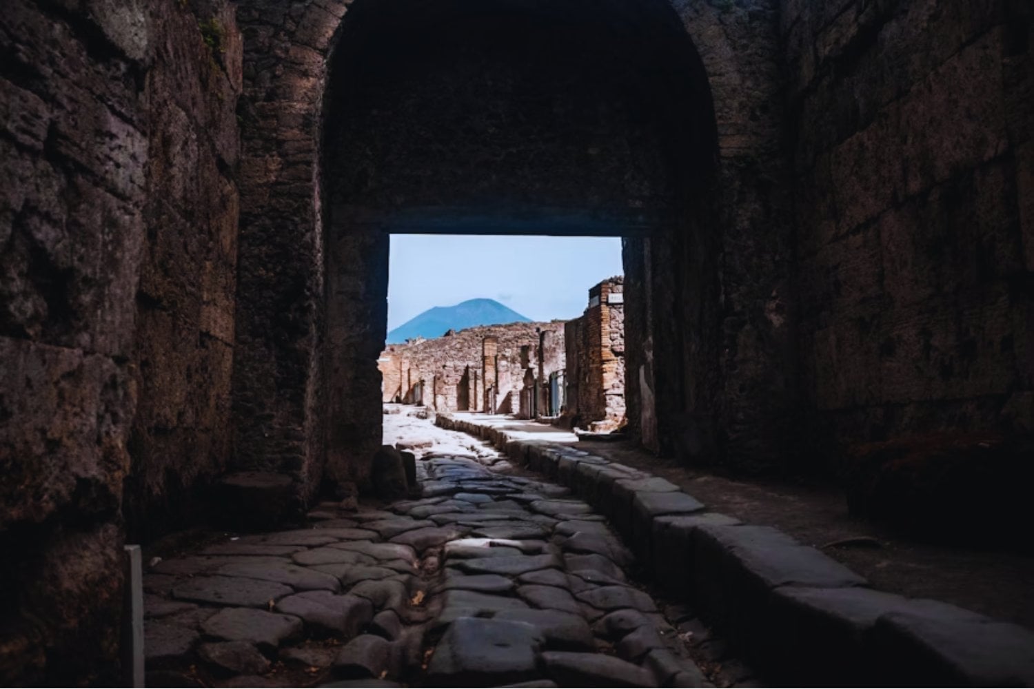 Pompeya después de la ceniza: la sorprendente vida que volvió a latir entre las ruinas del Vesubio